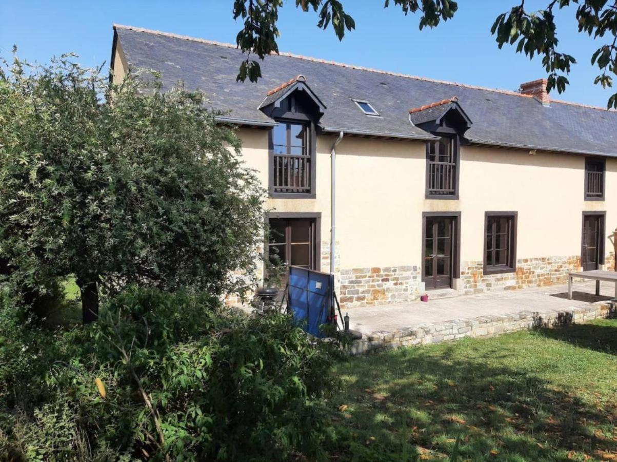 Longere Familiale Villa Melesse Kültér fotó