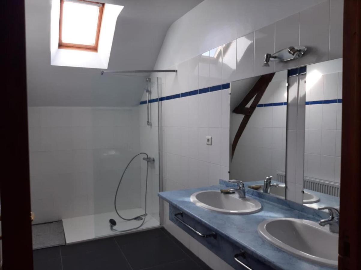 Longere Familiale Villa Melesse Kültér fotó