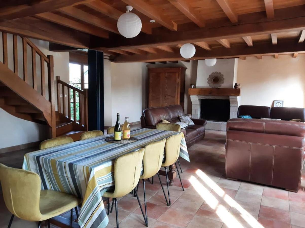 Longere Familiale Villa Melesse Kültér fotó