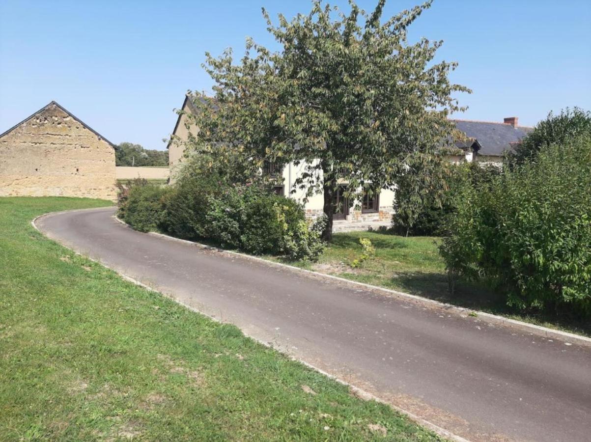 Longere Familiale Villa Melesse Kültér fotó